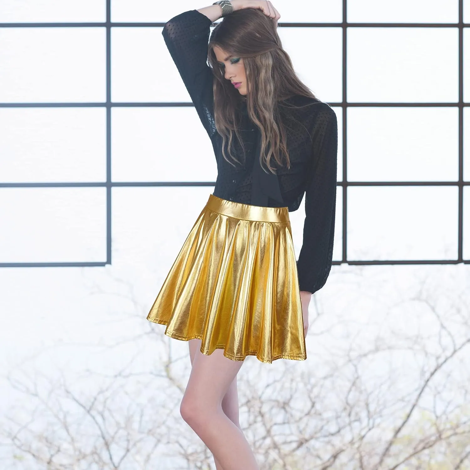 DOOVID Women's Shiny Metallic Skirt Flared Pleated Shiny Skirts Halloween Mini Skater Skirts